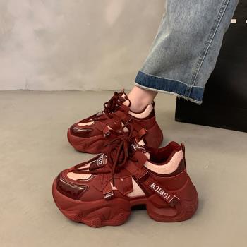 香港厚底老爹鞋女2024冬季新款爆款百搭休閑運動鞋子小眾紅色單鞋