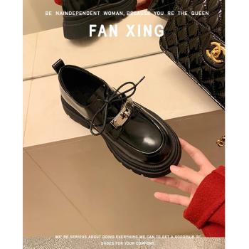 增高厚底小皮鞋女英倫風2024新款系帶真皮鬆糕底樂福鞋黑色女單鞋