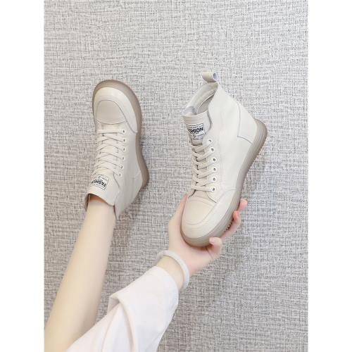 爆款內增高馬丁靴女小個子2024秋冬新款真皮軟底休閑高幫小白鞋