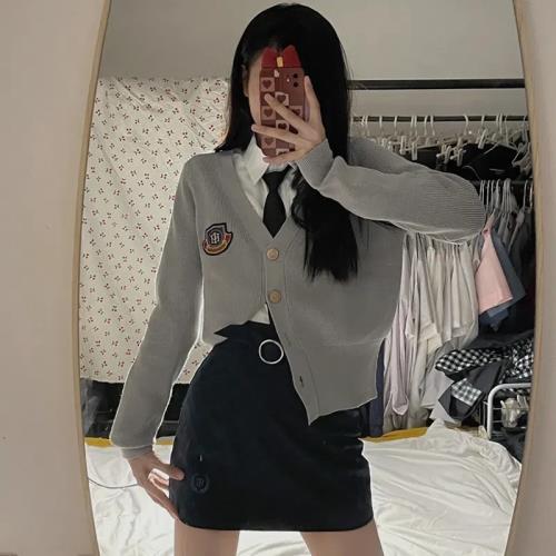 美式jk針織開衫刺繡收腰毛衣學院風甜美辣妹修身顯瘦百搭長袖外套