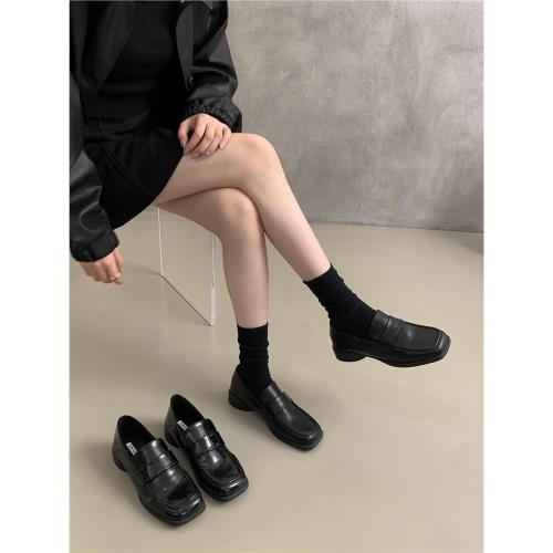 方頭英倫春秋韓版通勤休閑小皮鞋