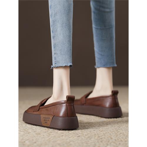 厚底樂福鞋女真皮一腳蹬單鞋2026春季新款棕色牛皮復古英倫小皮鞋