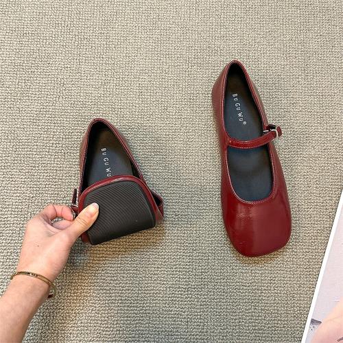 復古簡約軟底瑪麗珍單鞋女小紅鞋2024春秋季圓頭平底一字帶奶奶鞋