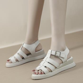 大碼女涼鞋41一43寬腳胖腳真皮新款厚底羅馬鞋復古小碼女鞋313233