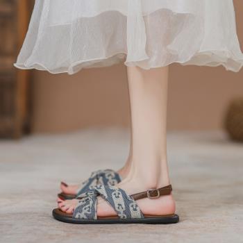 今年新款涼鞋女2025年夏季休閑平底露趾涼鞋仙女風時裝沙灘羅馬鞋