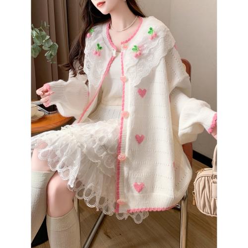 甜美減齡娃娃領針織開衫女秋冬新款設計感小眾寬松毛衣外套裝衣服