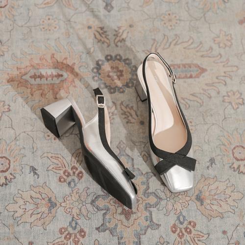 高跟鞋女2025新款夏天粗跟包頭銀色小香風5公分涼鞋法式拼色方頭