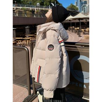 今年流行連帽羽絨服女小個子2024年冬季新款學院風90白鴨絨麵包服