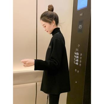 皮毛一體羊羔絨大衣女冬季新款小個子今年流行修身短款皮草外套黑
