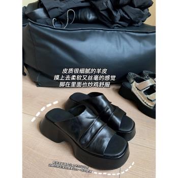 夏羊皮皺皺防水臺增高鬆糕厚底