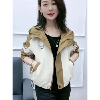 短款外套女士2025春秋季新款小個子沖鋒衣顯瘦連帽風衣夾克上衣潮