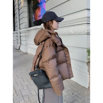 咖色短款羽絨服女2023冬季新款高階感雲朵泡芙加厚連帽白鴨絨外套