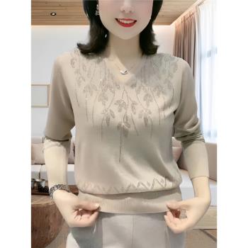 針織衫女士2025春秋季新款v領燙鉆長袖減齡遮肉媽媽中年打底衫