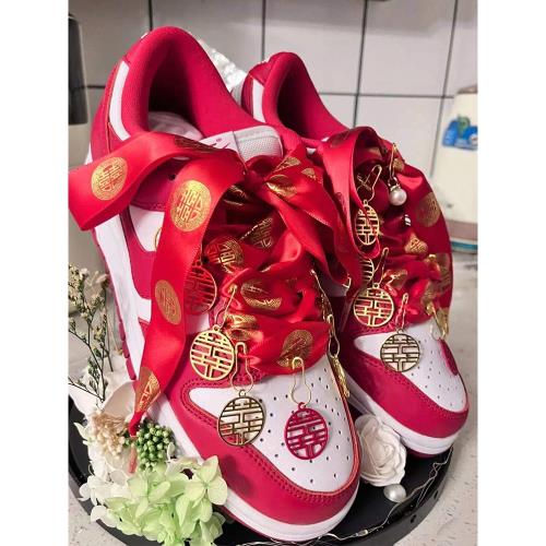 紅色旗艦aj婚鞋新娘鞋新款秋冬女酒紅結婚鞋子搭配秀禾服運動板鞋