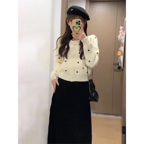 復古波點白色毛衣針織開衫女溫柔氣質奶系上衣法式小香風長袖外搭