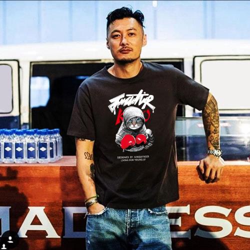 香港it潮牌余文樂寬松大碼短袖男t上衣簡約拳擊t恤情侶休閑純棉夏