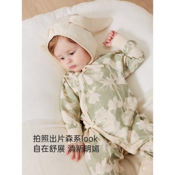 babylove新生兒連體衣春款純棉寶寶哈衣和尚服嬰兒春裝花映綠綺