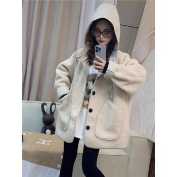 歐貨加厚連帽羊羔絨外套女2024秋冬款寬松大口袋皮毛一體保暖上衣