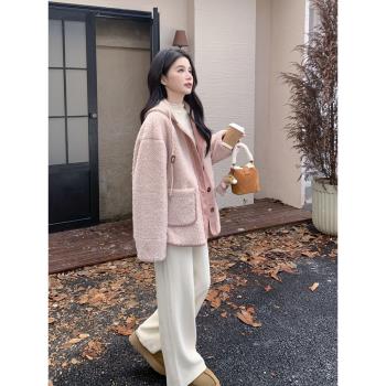 粉色甜美減齡可拆卸帽保暖羊羔毛短外套女冬季新款小個子加厚上衣