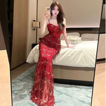 高階輕奢小眾高階訂婚晚禮服女拖地吊帶長裙性感亮片主持人連衣裙