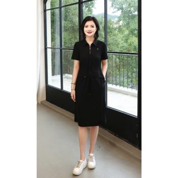 楓竺系帶收腰翻領刺繡黑色連衣裙短袖女夏季2025新款休閑直筒裙