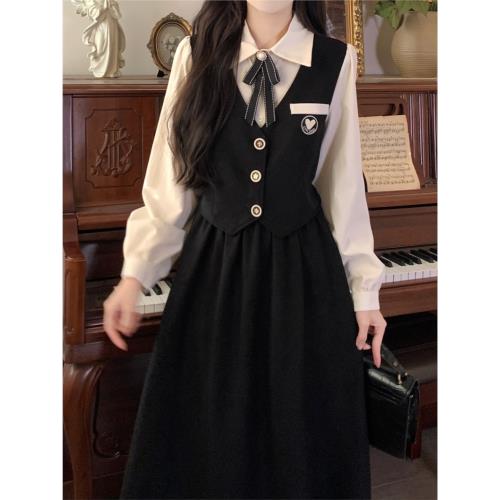 法式學院風黑色長袖連衣裙女秋冬大碼胖mm顯瘦燈芯絨假兩件中長裙