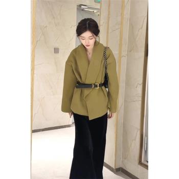 高階感輕奢氣質小香風綠色西裝外套女春秋款洋氣百搭收腰顯瘦大衣