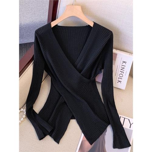 大碼女裝春秋不規則黑色長袖針織打底衫胖mm遮肉顯瘦交叉v領上衣