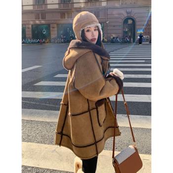 棕色麂皮絨羊羔毛外套女秋冬2024新款高階感寬松連帽加厚皮毛一體
