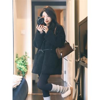 黑色牛角扣羊羔毛外套女裝冬季大碼胖mm高階感時尚寬松中長款大衣