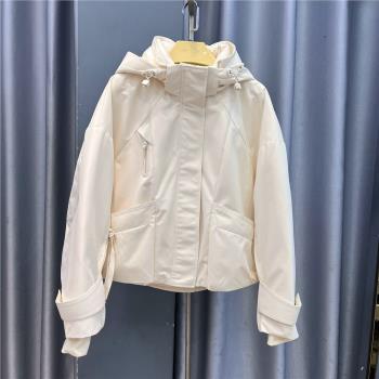 艾羽閣5005時尚短款白鴨絨羽絨服外套女冬季沖鋒衣二合一兩件套潮