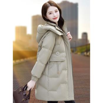 中年媽媽羽絨服女中長款2025新款冬季小個子加厚保暖90白鴨絨外套