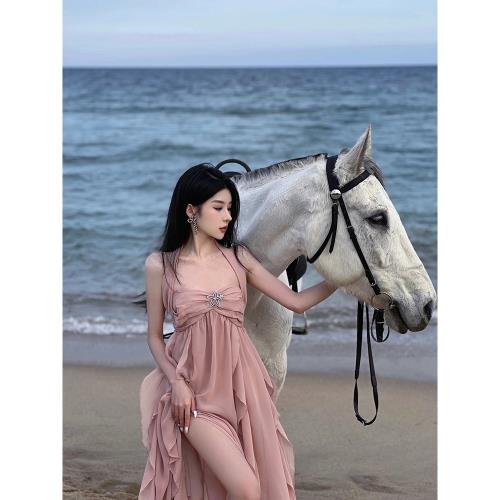 三亞海邊度假絕美仙女裙子不規則掛脖抹胸露背連衣裙沙灘裙長裙女