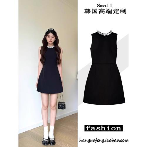 法式珍珠領赫本風黑色連衣裙女收腰無袖小黑裙生日千金風背心裙子