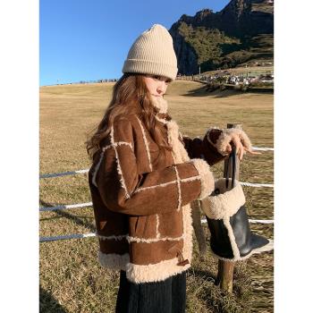 咖色美拉德復古牛角扣羊羔毛外套女2025秋冬季新款小個子皮毛一體