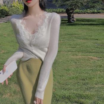 深v領蕾絲打底衫女秋冬皮草內搭洋氣小衫低領法式露鎖骨針織上衣