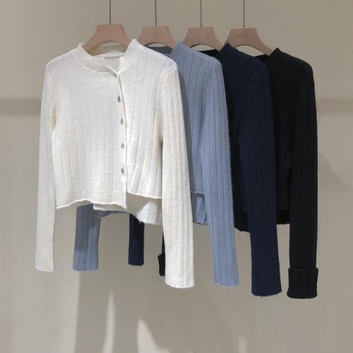 全球好物/2025冬季不規則設計感兔絨開衫毛衣女百搭高腰短款上衣