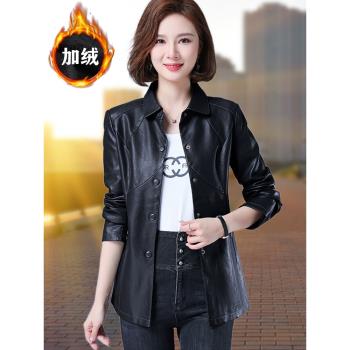皮夾克加絨外套女中款2025春季新款中年顯瘦皮襖媽媽裝加厚PU皮衣