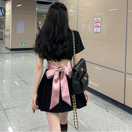胖mm遮肚顯瘦后背綁帶蝴蝶結連衣裙夏學院風收腰又甜又辣百褶短裙