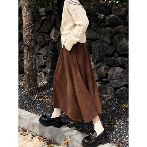 燈芯絨半身裙女秋冬中長款a字裙遮胯顯瘦氣質復古赫本風高腰傘裙