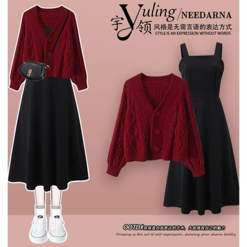 外穿紅色V領麻花毛衣開衫女2023秋冬慵懶風寬松短款針織外套上衣