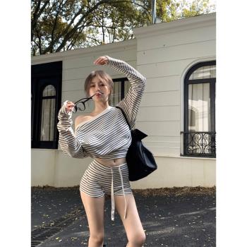 黑白條紋斜肩長袖T恤上衣女春季美式辣妹套裝休閑直筒短褲兩件套