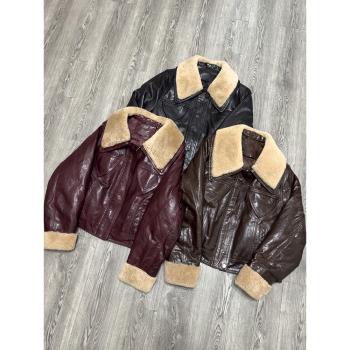 老錢風真皮油蠟綿羊皮鵝絨服女短款2024新款羊羔毛領羽絨皮衣外套