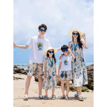 高階感親子裝夏裝2024新款三亞旅遊度假母女裝連衣裙海邊沙灘套裝