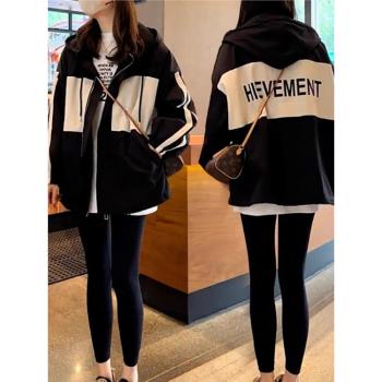 歐貨連帽撞色沖鋒衣外套女春季新款大碼胖mm休閑棒球服高級感上衣