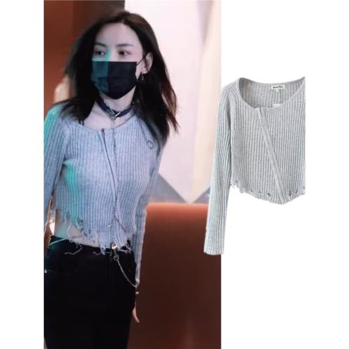 乘風破浪于文文同款設計感氣質花灰螺紋針織長袖斜拉鏈百搭打底衫