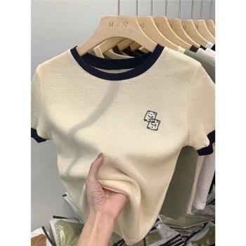 歐貨正肩短袖女夏季2025新款刺繡小熊修身顯瘦撞色冰絲針織衫上衣
