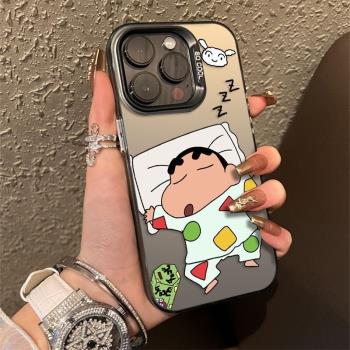 睡覺蠟筆小新iphone16promax手機殼新款15pro卡通動漫14pm高階感12全包11防摔xs適用蘋果16pro男13創意plus女