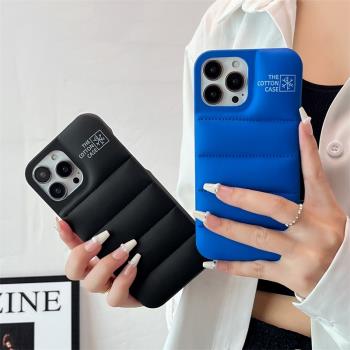 ins羽絨服充棉適用iPhone15ProMax手機殼蘋果14ProMax簡約時尚15充棉13網紅個性12情侶男女防摔11保護套
