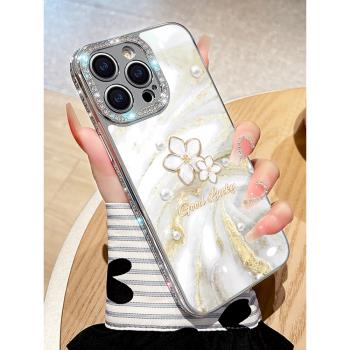 流沙金花朵適用iPhone15promax手機殼新款蘋果16pro簡約高階感13Promax輕奢閃鉆15超火玻璃防摔12鏡頭全包ins